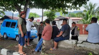 Polisi Turun TKP Lakalantas Mini Bus Vs Motor di Batui Banggai