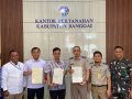 BPN Banggai Serahkan 3 Sertipikat BMN Tanah Aset PT Pertamina EP